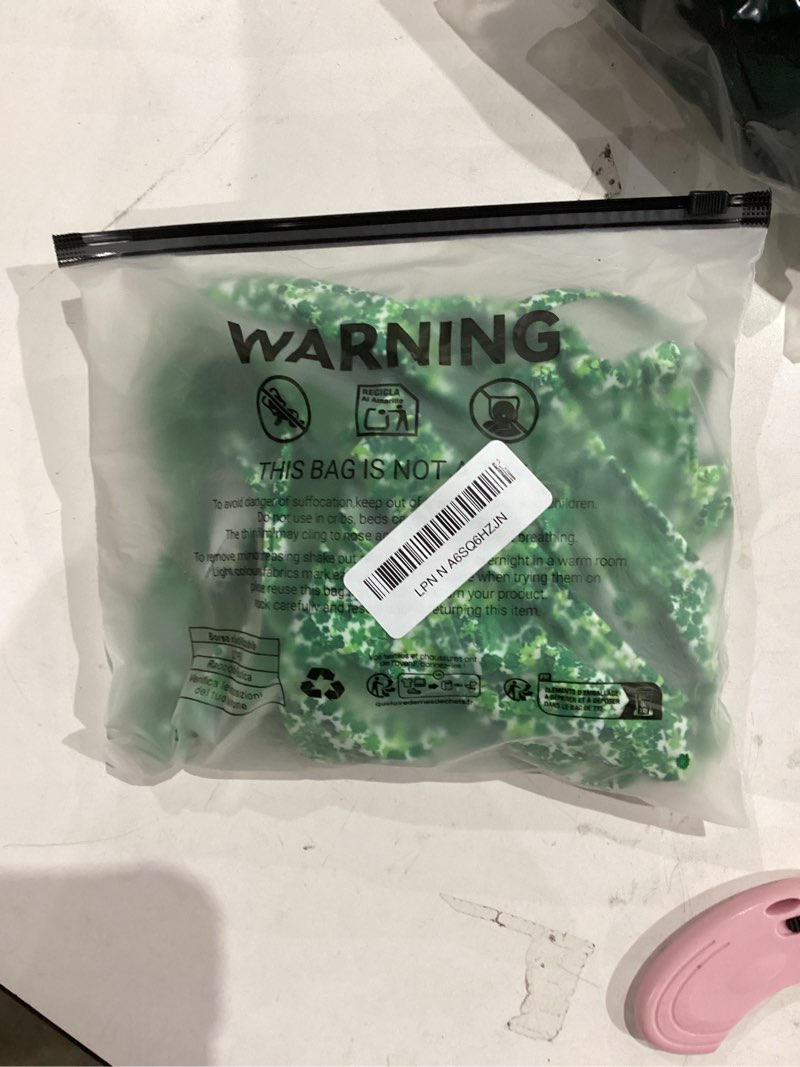 Condition photo showing New/Like New for SOLY HUX Women's 2 Piece Bikini Sets Boho Floral Print Underwire Swimsuit Tie Front Cut Out Bathing Suit Small Multicolor