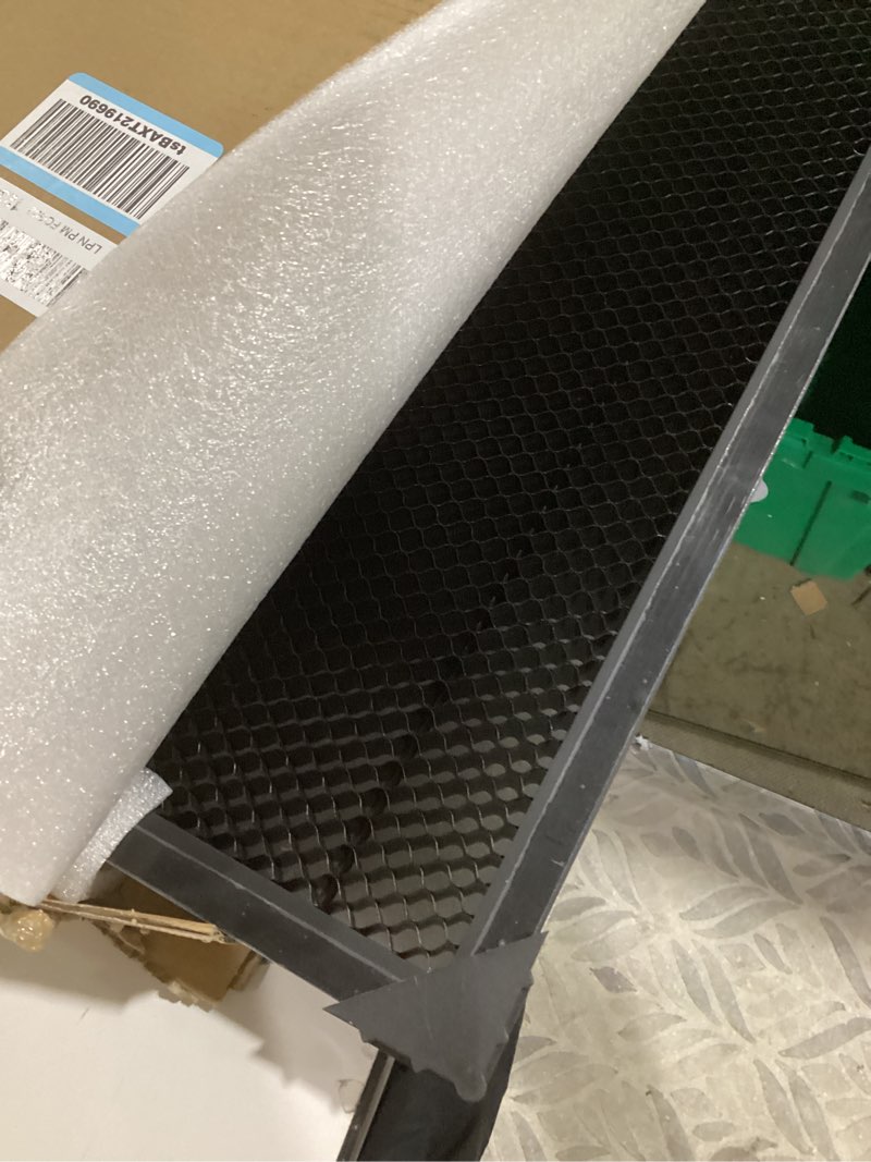 Condition photo showing Good Condition for SKOUPHY Honeycomb Panel with Fixing Pins, 935 * 440 * 22mm for XTool P3 and Other Laser Engraver Wit