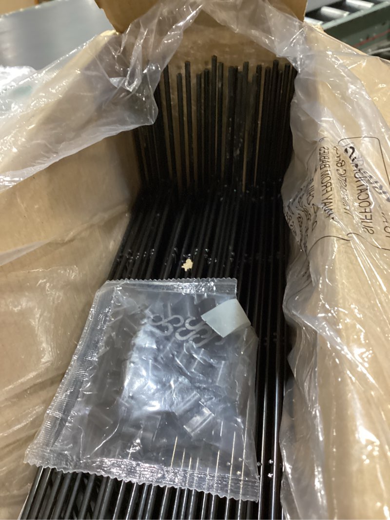 Condition photo showing Good Condition for 24 pack decorative garden fence animal barrier,25ft(l) x 16in(h) rustproof metal wire no dig fence border for dogs,anti digging flower edging for outdoor,landscape,patio & yard,arched 24 pack,24.8ft (l) x 15.9in (h)