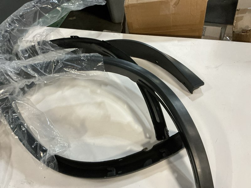 Condition photo showing Good Condition for (Similar)Fender Flares Molding Trims Wide Wheel Arch for BMW X5 F15 2014-2018 Wheel Trim Spoiler Flares Fender Cover Arch