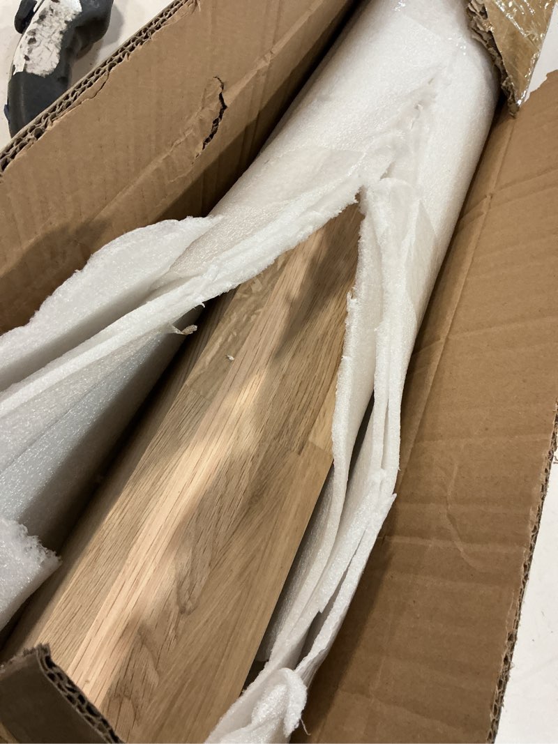 Condition photo showing Good Condition for 3" x 3" x 48" Solid White Oak Stair Newel Post with a Single Groove Notched Newel Wood Balusters for Staircase Interior Railing Newels for Stair Handrails 3 x 3 x 48" White Oak 1