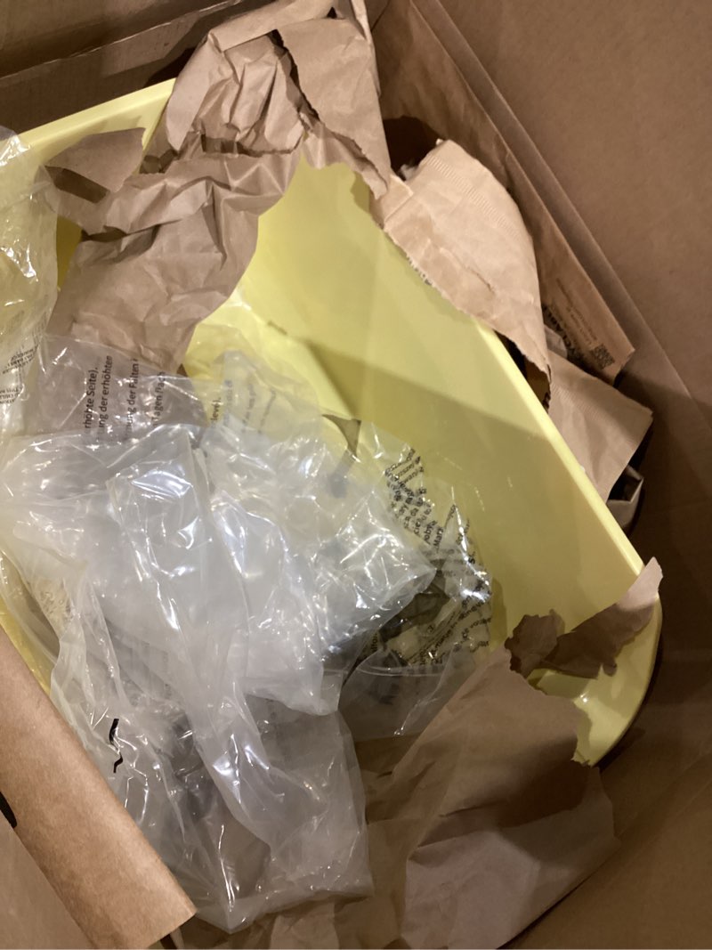 Condition photo showing Good Condition for Large Cat Litter Box with High Sides,Cat Boxes for Indoor Cats,Cat Litter Pan for Kitty,Litter Box with Low Entry,Anti-Splashing,Easy to Clean (Cream White)