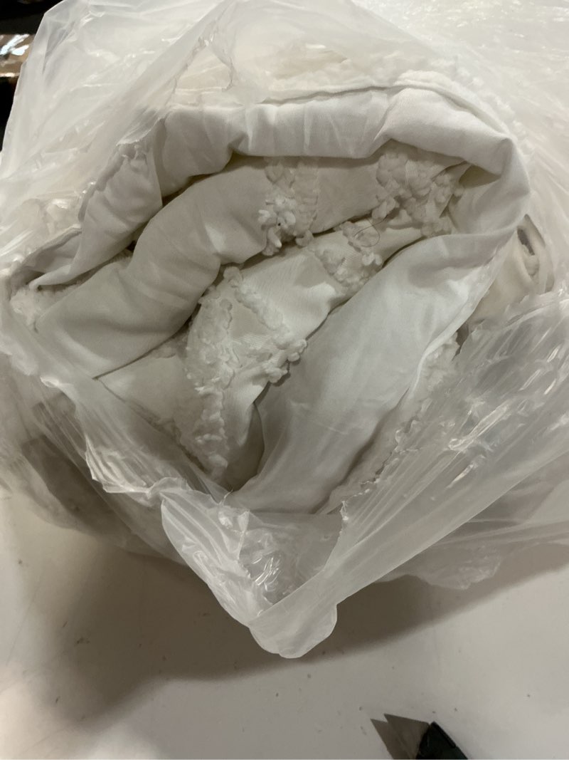 Condition photo showing As Is for nttopship beige full comforter set - 7 pieces bed in a bag, premium comforters full size bed set tufted shabby chic bedding comforter set with flat sheet, fitted sheet and pillowcases,beige