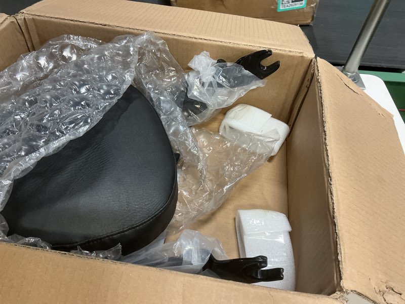 Condition photo showing Good Condition for Detachable Sissy Bar Upright for Harley Touring 2009-2025, Rear Passenger Backrest Pad Compatible for Street Glide Road Glide FLHR FLHX FLHT FLTR Electra Glide Road King Ultra Limited CVO