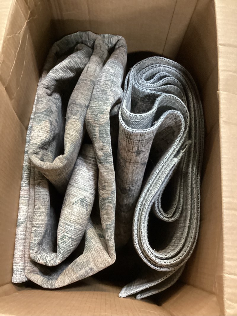 Condition photo showing Good Condition for Loloi Skye Collection SKY-01 Grey/Apricot 9'-0" x 12'-0" Area Rug