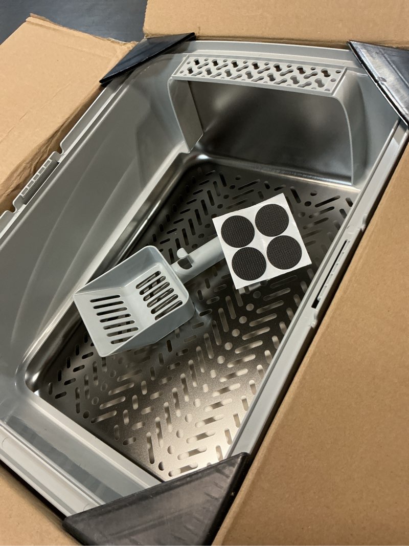 Condition photo showing Good Condition for stainless steel sifting litter box for pine pellets, sifting cat litter box with sifter, high side for small cats, anti-leakage, odor control, includes scooper, 17.7" x 13.8" x 11" ?s?17.7" x 13.8" x 11"