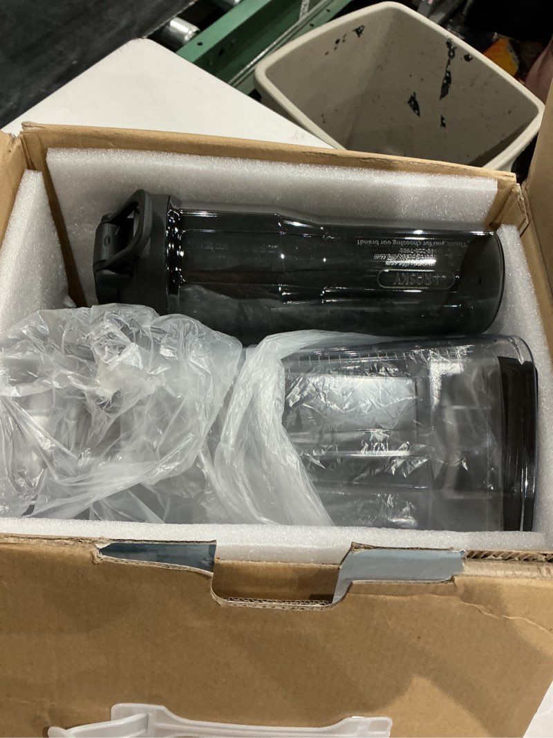 Condition photo showing Good Condition for blender for smoothies, prasky 1000w blenders for kitchen, 25,000 rpm powerful blender 68oz bpa-free juicer and grinder with to-go gym bottle, countertop blenders for ice crushing, shakes, fruits black