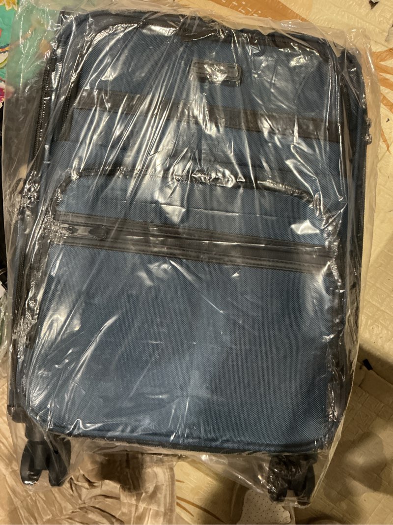 Condition photo showing Good Condition for kroser softside expandable carry on luggage with front business pockets?20 inch suitcases with spinner wheels & built-in tsa lock, durable suitcase rolling luggage with usb port, navy navy-20 20 inch