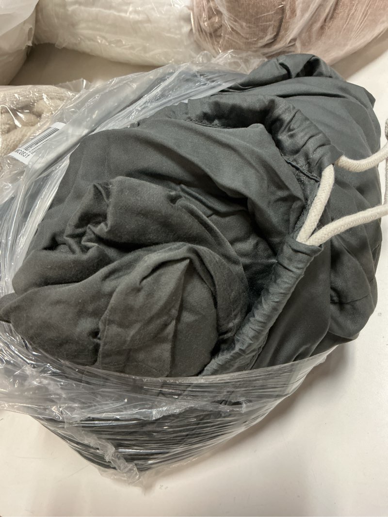 Condition photo showing Good Condition for bamboo sheet set, queen, charcoal