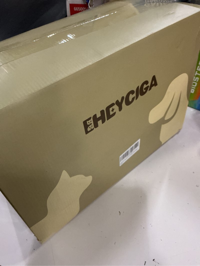 Condition photo showing New/Like New for eheyciga curved dog stairs ramp for high beds 19.7" h, 4-step dog steps for small dogs and cats, pet stairs for high bed climbing, non-slip balanced pet step indoor, beige fleece-beige 4-step