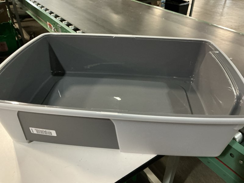 Condition photo showing Good Condition for extra large open-top cat litter box with high sides | easy to clean for big cats, gray  12xl 