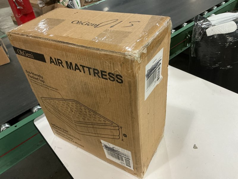 Condition photo showing New/Like New for OhGeni Cal King Air Mattress with Built in Pump, 18" Tall Inflatable Blow Up Bed, Luxury Comfort for People(190CM Height), Keep Feet from Dangling, Foldable & Portable Colchon inflables, Black California King 18''(Standard Height)