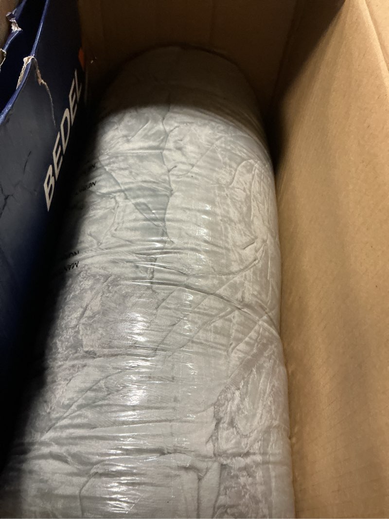 Condition photo showing Good Condition for bedelite fleece king comforter set -super soft & warm fluffy light grey bedding, luxury fuzzy heavy bed set for winter with 2 pillow cases light grey king