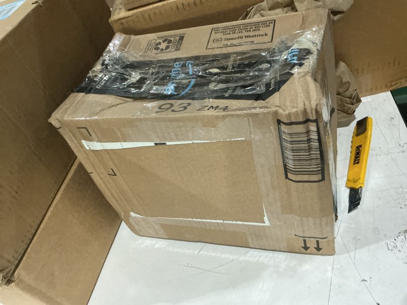 Condition photo showing Good Condition for toy otter