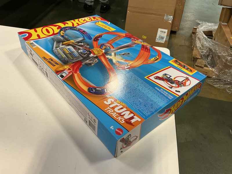 Condition photo showing New/Like New for Hot Wheels Track Set Spin Storm, 3 Intersections for Crashing & Motorized Booster, 1:64 Scale Toy Car (Amazon Exclusive)