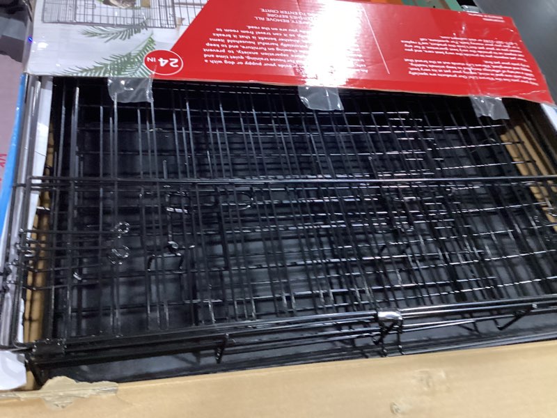 Condition photo showing New/Like New for vibrant life single-door folding dog crate with divider, 24"