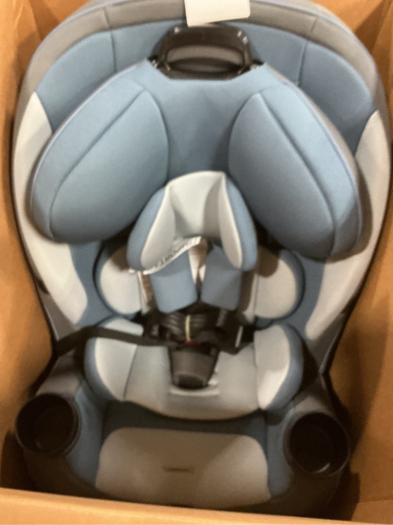 Condition photo showing Good Condition for safety 1st grow and go all-in-one slim convertible car seat, rear facing, 5-40 lbs, forward facing (30–65 lbs), high back booster seat 40-100 pounds, alaskan blue alaskan blue original