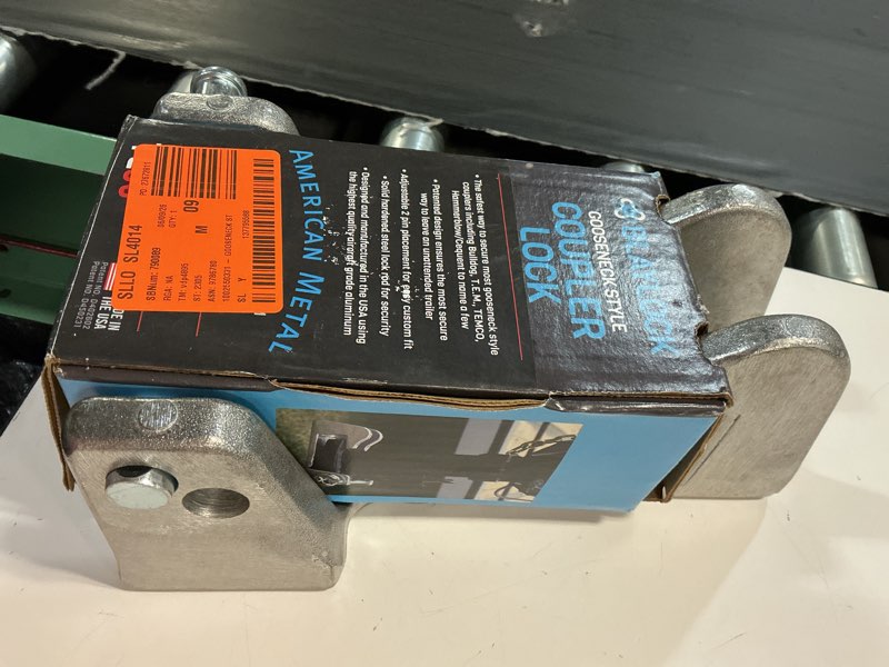 Condition photo showing New/Like New for gooseneck style coupler lock