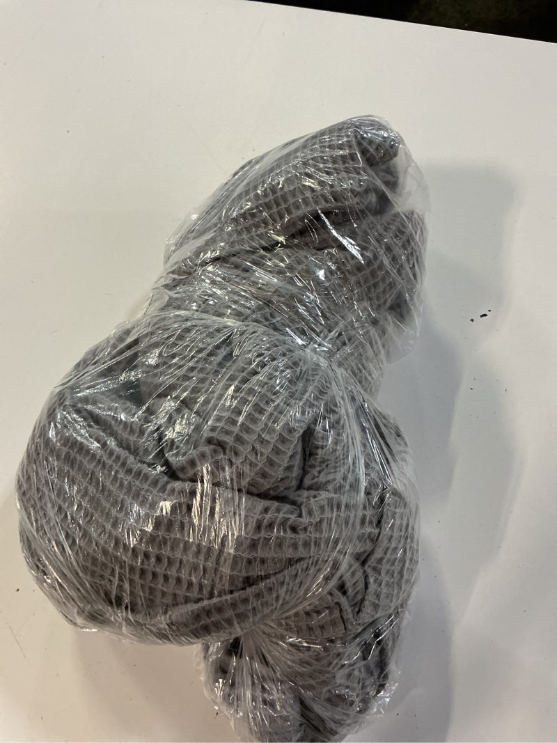 https://lotting-media.assets.bidfta.com/lotting_b480ebb4-c2e2-4faf-b7dd-26096acf48ca