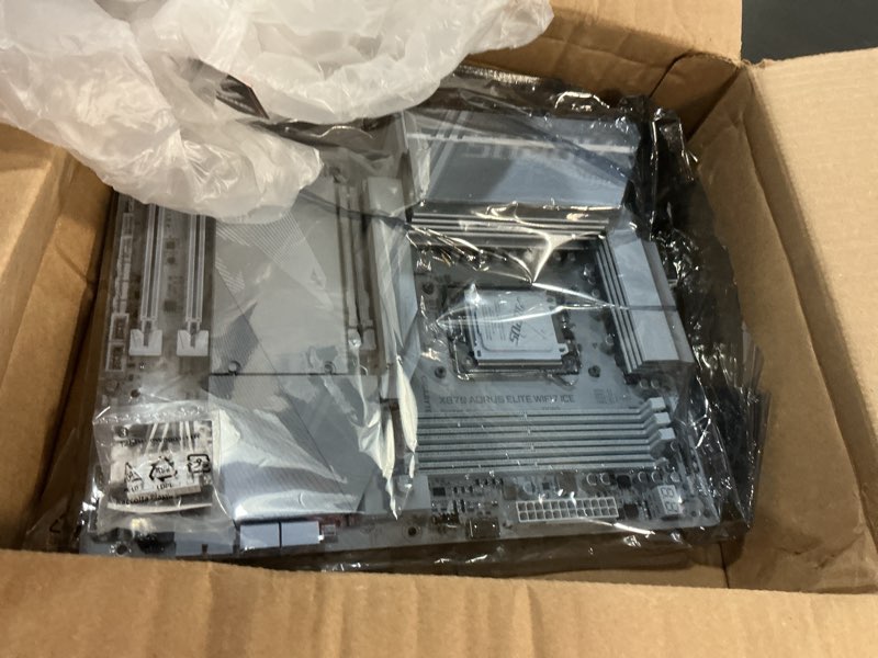 Condition photo showing Good Condition for gigabyte b850 aorus elite wifi7 amd am5 atx motherboard, support amd ryzen 9000/8000/7000 series, ddr5, 14+2+2 power phase, 3x m.2, pcie 5.0, usb-c, wifi7, 2.5gbe lan, ez-latch, 5-year warranty atx b850|ae|m.2 x3|wifi7
