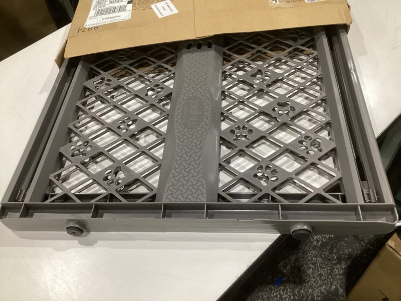 Condition photo showing Good Condition for mypet north states paws portable pet gate: 26-40" wide. pressure mount. no tools needed. made in usa, 23" tall, expandable, durable dog gates for doorways, fieldstone gray