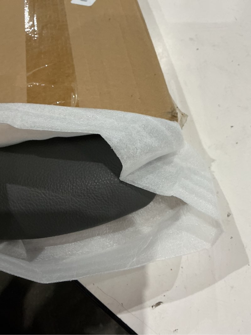 Condition photo showing Good Condition for 924-883 center console lid, replacement for mercury mountaineer 1997-2001 replacement for ford explorer 1995-2001 sport trac 2001-2005, replaces 1l2z9806024aaa