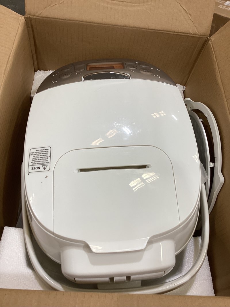 Condition photo showing As Is for toshiba rice cooker 6 cup uncooked – japanese rice cooker with fuzzy logic technology, 7 cooking functions, digital display, 2 delay timers and auto keep warm, non-stick inner pot, white 6 cups uncooked