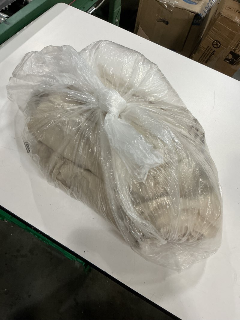 https://lotting-media.assets.bidfta.com/lotting_b4a2f959-975e-426d-ad33-f6339ed1989d