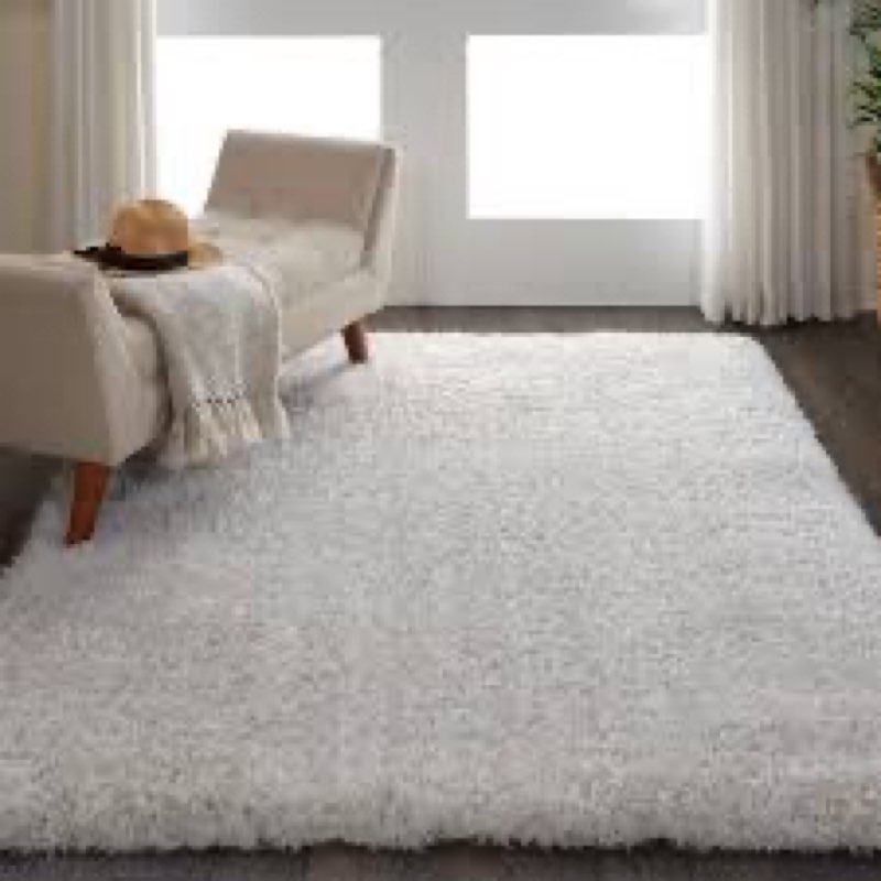 Area rug 5’ x 7’ ,gray