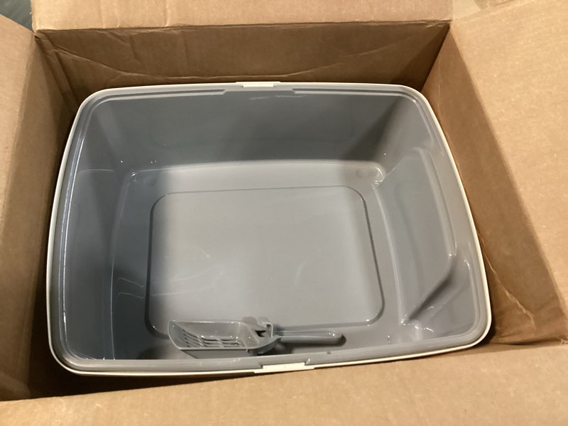 Condition photo showing Good Condition for amazon basics large cat litter box with high sides, open top for easy access, includes scoop with storage, 19" x 15" x 11.75", grey/beige grey/beige open top