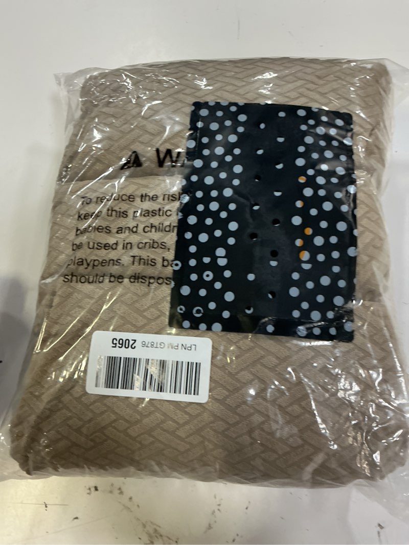 Condition photo showing Good Condition for genina waterproof chair covers for dining room 6 pack kitchen chair covers parson dining chair slipcover,khaki waterproof-khaki 6 pcs