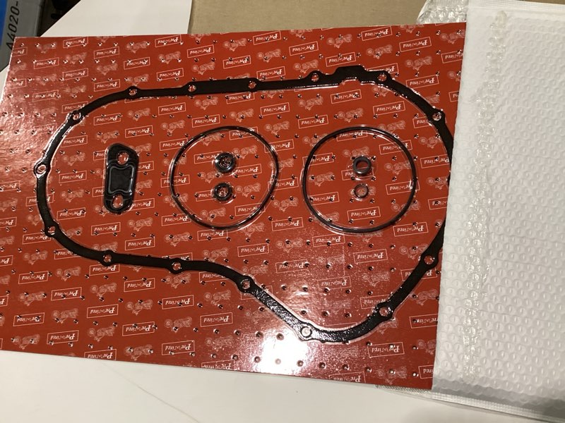 Condition photo showing New/Like New for 2004-2020 sportster primary cover gasket seal kit, compatible with harley sportster xl 2004-2020 iron 883 1200