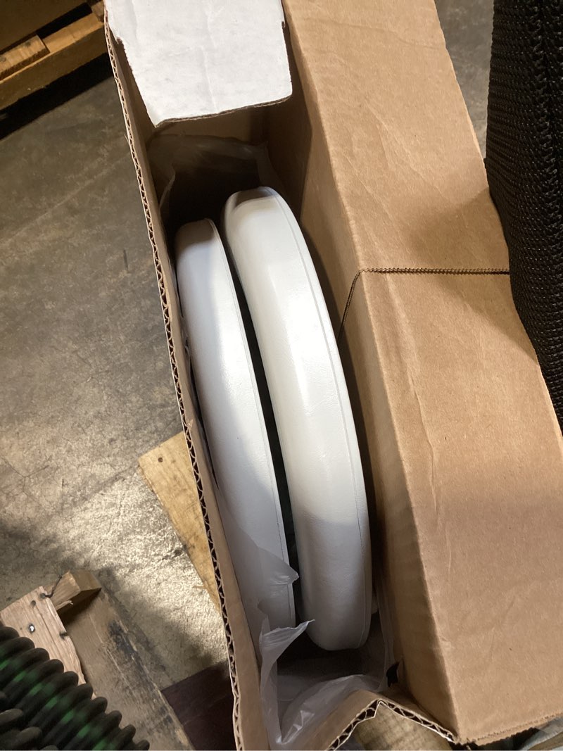 Condition photo showing New/Like New for mayfair by bemis eden cushioned vinyl white elongated padded toilet seat