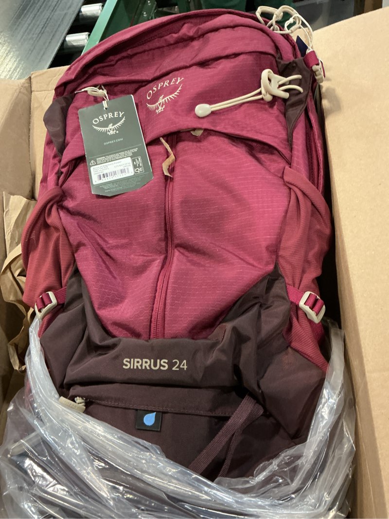 Condition photo showing New/Like New for Osprey Sirrus 24L Women's Hiking Backpack, Elderberry Purple/Chiru Tan 24L Elderberry Purple/Chiru Tan