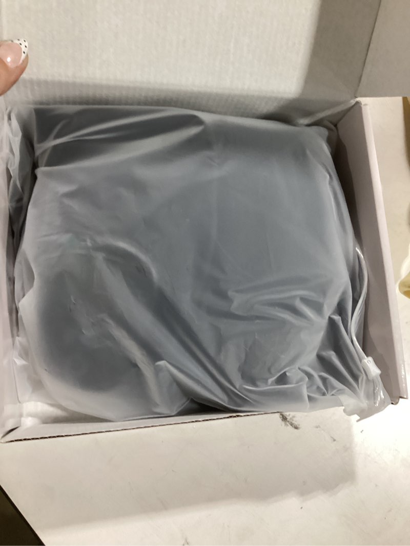 Condition photo showing New/Like New for cordless neck and shoulder heating pad, weighted rechargeable heat neck and shoulder wrap, cordless neck heating pad built in 8.4v 4000mah battery