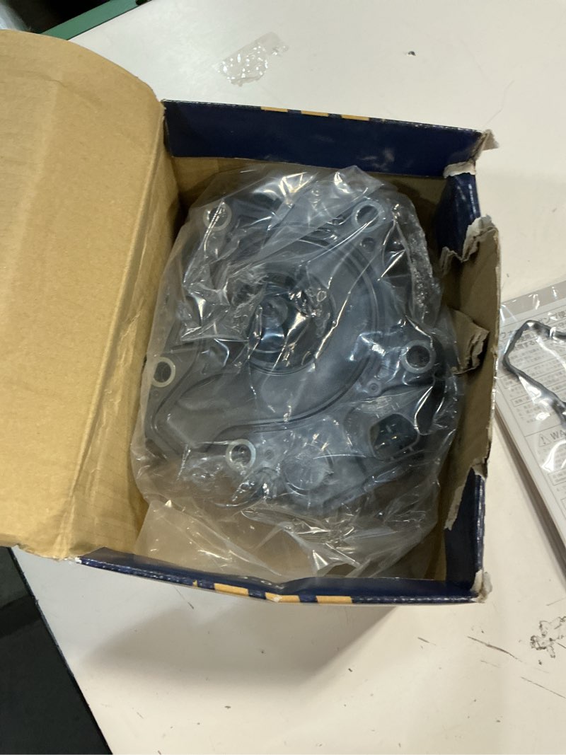 Condition photo showing Good Condition for aisin wpt-190 new engine water pump with gaskets - compatible with select lexus ct200h toyota prius, prius c, prius plug-in, prius v