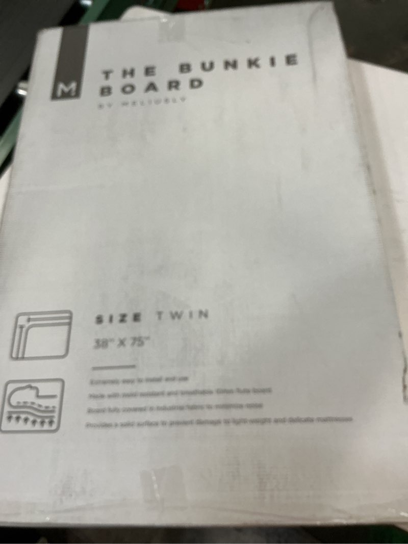 https://lotting-media.assets.bidfta.com/lotting_b4c1a309-0507-4caf-8022-1163d66dc4c9