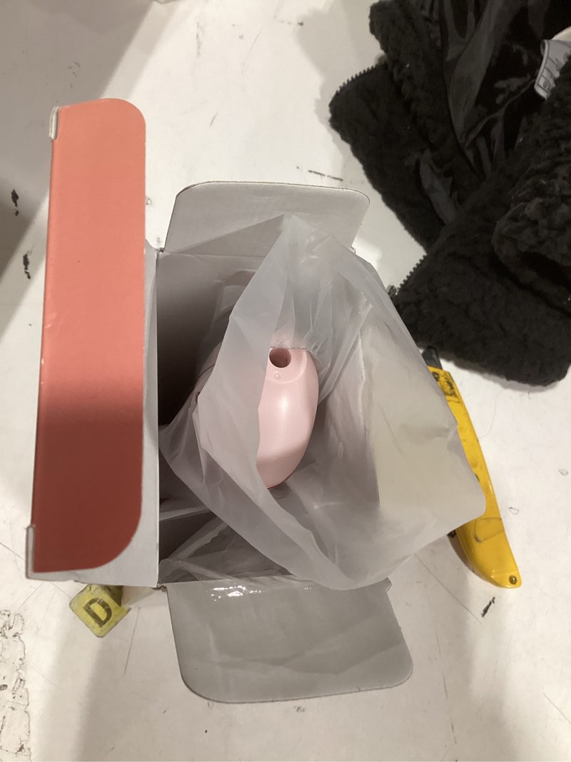 Condition photo showing New/Like New for similar product water flosser for teeth cleaning: cordless portable water dental pick, 4 modes rechargeable oral irrigator with 5 nozzles, 300ml ipx7 waterproof electric flossers for braces, travel & home use, pink