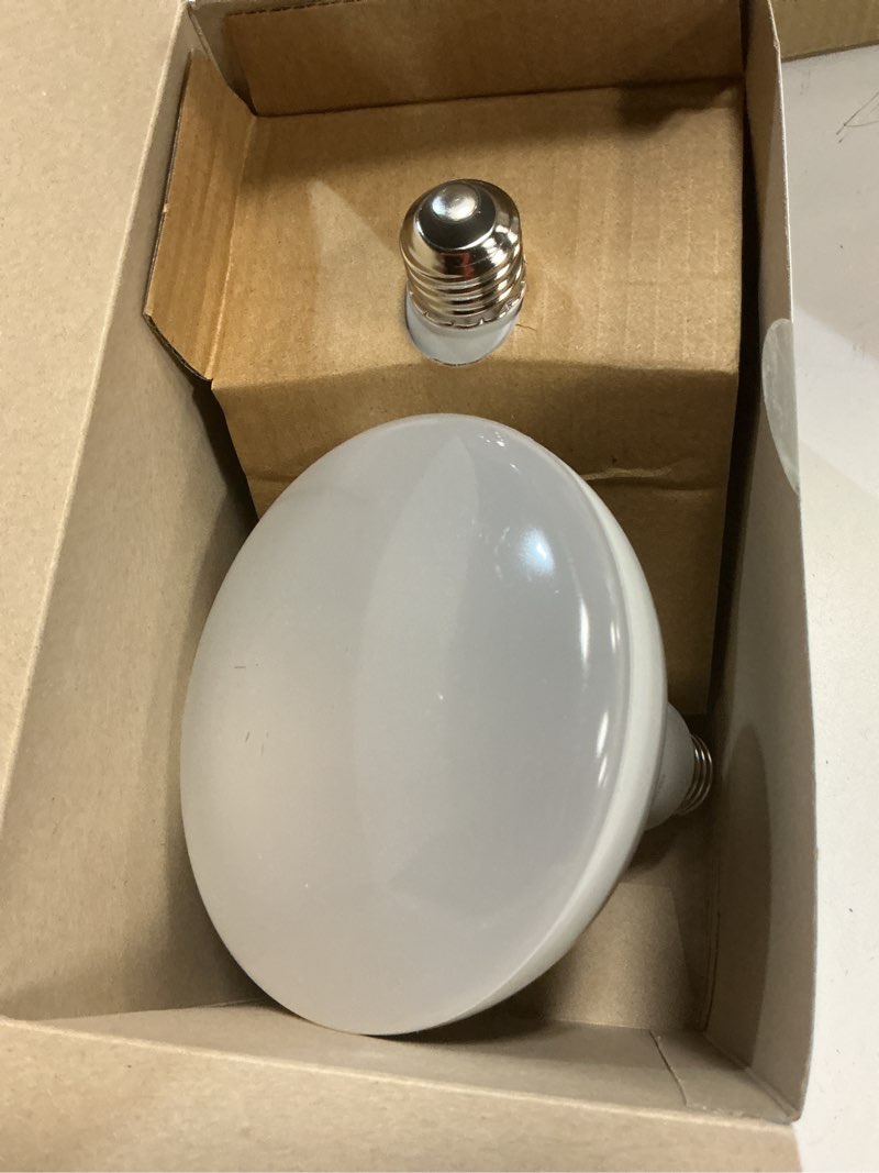 Condition photo showing Good Condition for ( 2 pack) great value led light bulb, 14 watts (85w equivalent) br40 floodlight lamp e26 medium base, dimmable, daylight, 2-pack