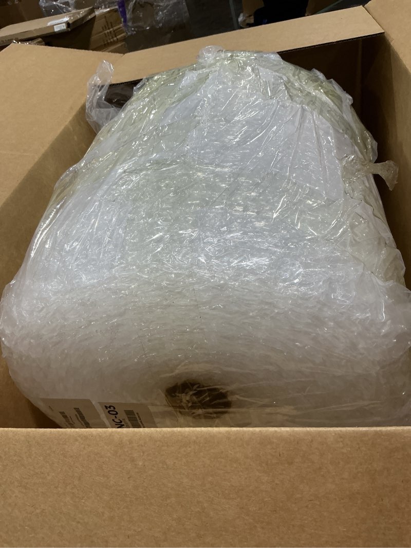 Condition photo showing Good Condition for Amazon Basics Perforated Bubble Cushioning Wrap - Medium 5/16", 24-Inch x 100-Foot Long Roll, Clear Clear 24 inch x 100 ft