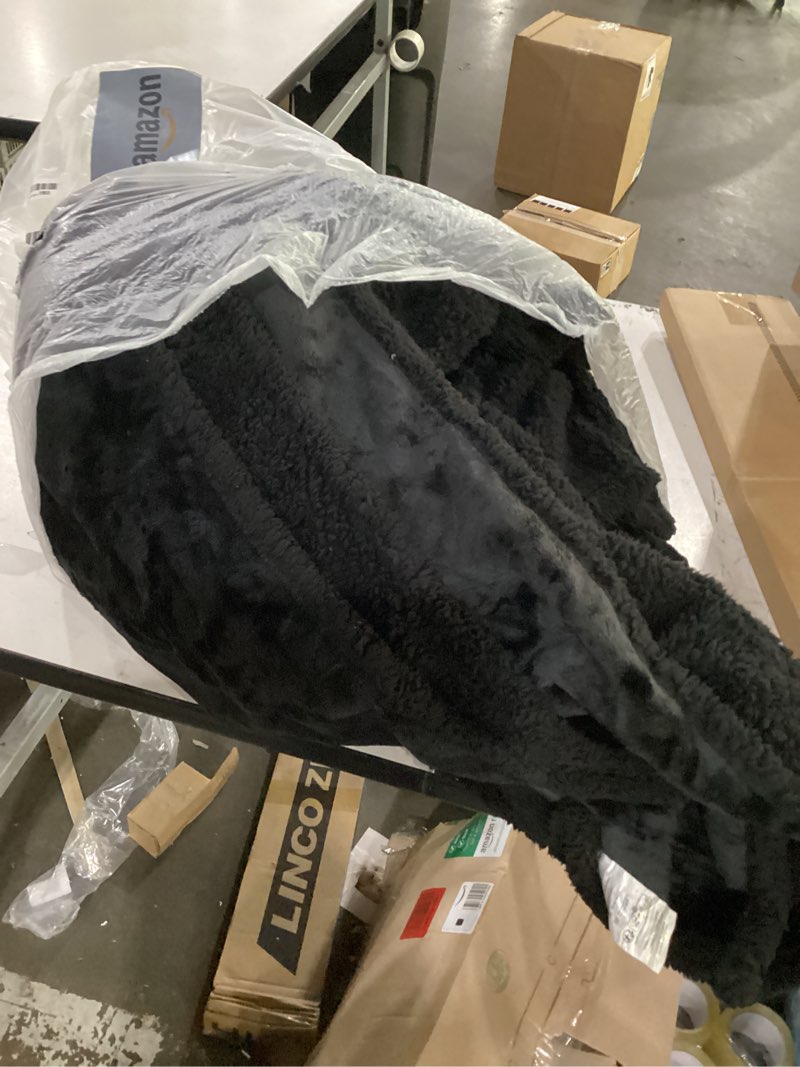 Condition photo showing Good Condition for luciphia waterproof pet blankets, liquid pee proof dog blanket for sofa bed couch, reversible sherpa fleece furniture protector cover for small medium large dogs cats, black king size?100" x 85"? king (100" x85") black-thicken