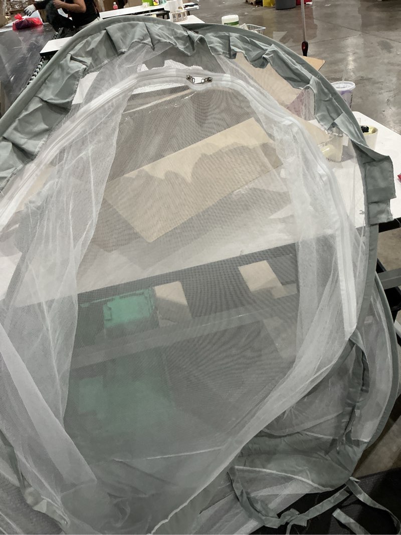 Condition photo showing Good Condition for not exact but similar to pop-up mosquito net tent for bed, 79\" x 71\" x 59\" portable foldable mosquito netting with net bottom for queen king size bed, suit for indoor outdoor