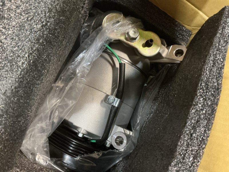 Condition photo showing As Is for aleading ac a/c compressor for 1999-2003 chevy silverado avalanche suburban tahoe 4.8l 5.3l 6.0l 8.1