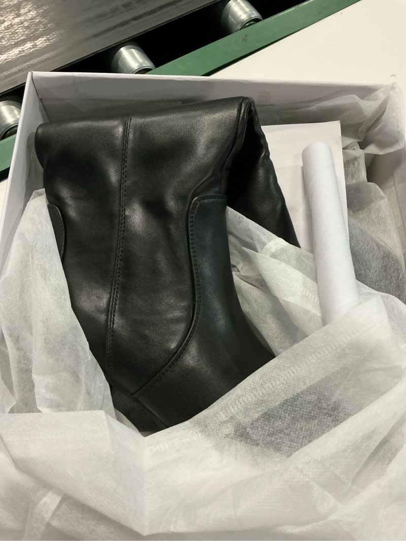 Condition photo showing New/Like New for shoe'n tale women's knee high boots square toe mid chunky block heeled tall boots side zipper(8,blac