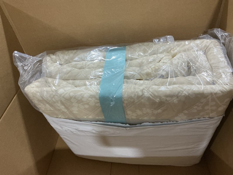 Condition photo showing Good Condition for Martha Stewart - King Quilt Set, 100% Cotton Reversible Bedding Set, Incredibly Soft Feel for Year Round Comfort, 3 Piece Bed Set with Matching Pillowcases (Layered Branches Beige) King Layered Branches Beige