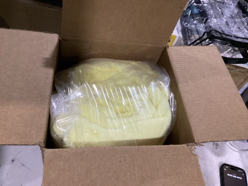 Condition photo showing New/Like New for ultra soft fleece blanket king size - flannel fleece luxury king blanket - lightweight for couch bed chair - thick, warm and breathable - all season cozy fuzzy, anti-static microplush bedding, yellow 03 - yellow king (90" x 108")