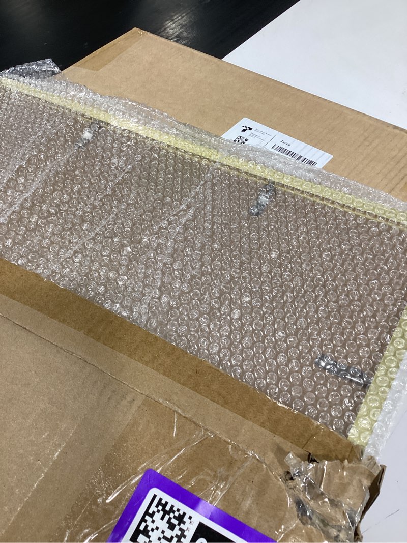 Condition photo showing New/Like New for enjoybasics 16x20 picture frame, display poster 11x14 with mat or 16 x 20 without mat, wall gallery photo frames, gold, 2 pack