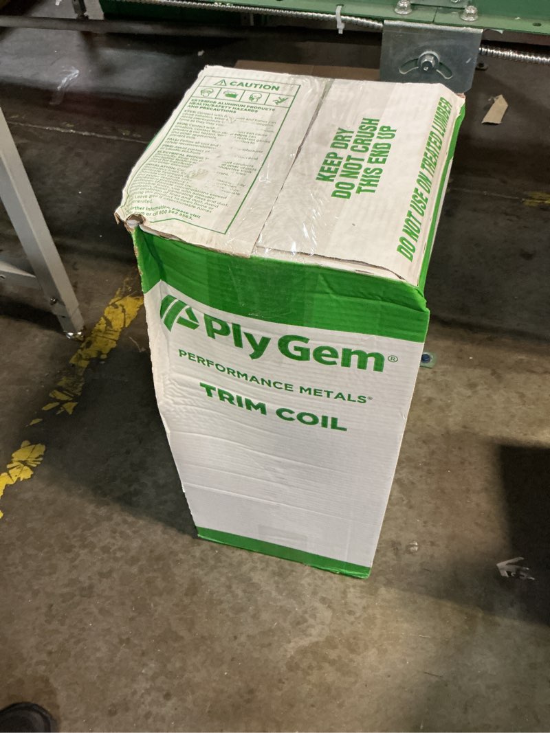 Condition photo showing New/Like New for ply gem 24-in w x 600-in l musket brown trim coil