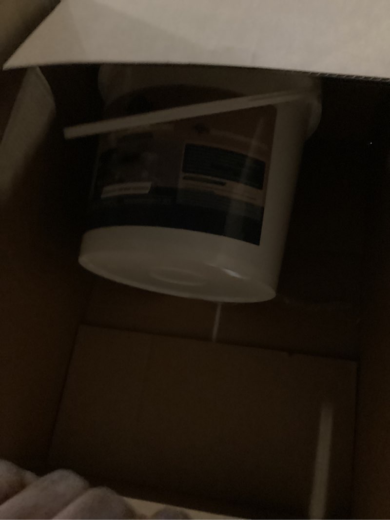 Condition photo showing Good Condition for Epoxy Colored Sand Floor Paint, Epoxy Floor Paint High Gloss Marble Effect Coating for Indoor and Outdoor, Wear-resistant and non-slip Self-leveling Coating Black 176OZ(5KG) Black 176 Fl Oz (Pack of 1)