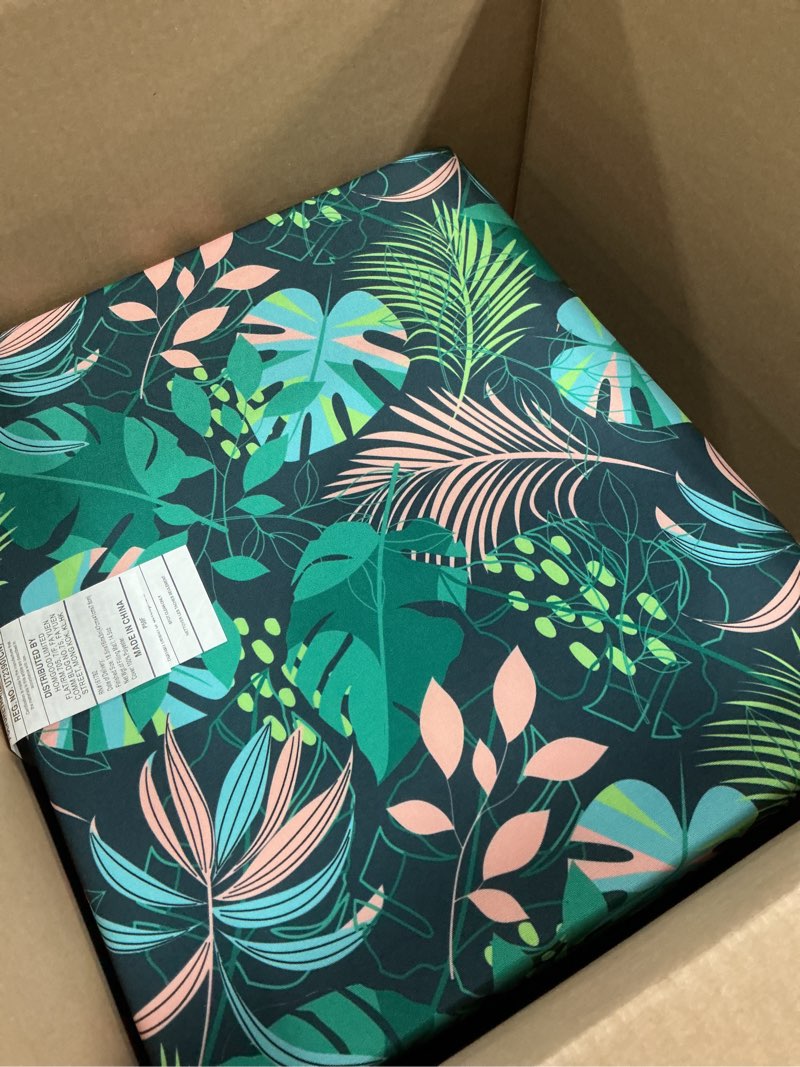 Condition photo showing Good Condition for cozyide outdoor chair cushions, waterproof patio seat cushions with adjustable straps, square corner patio chair cushions for garden, green leaf, 18.5x16x3 inch (pack of 4) green leaf 18.5x16x3 inch (pack of 4)